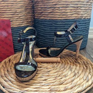 EUC (W6.5) - GUESS Brown Patent + Cork T-Strap Sandal